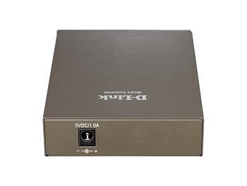 D-Link DMC-515SC/E Конвертер/ DMC-515SC/EMedia Converter 100Base-TX to 100Base-FX, SC, Single-mode, 