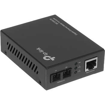 TP-Link MC200CM Конвертер/ 10/100/1000Mbps RJ45 to 1000Mbps multi-mode SC fiber Converter, Full-dupl